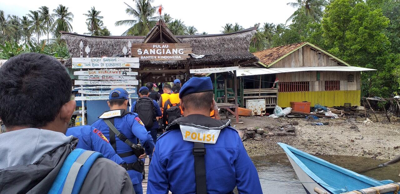 (Tsunami Banten)Kegiatan Ane dan Tim Rescue SAR,POLAIRUD & TNI AL (PHOTO)