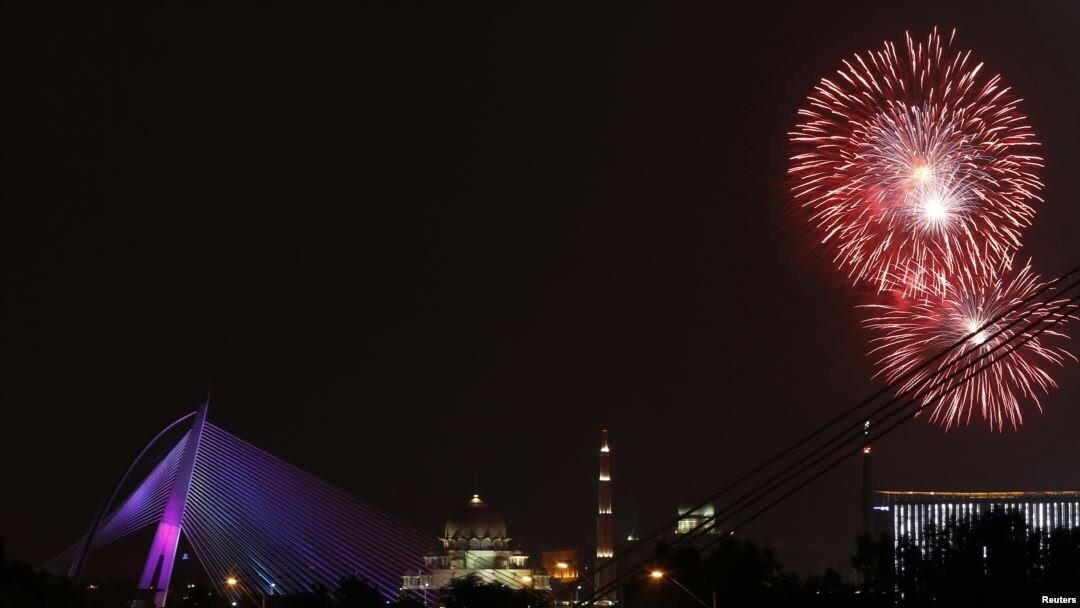 Tahun Baru di 5 Negara Penduduk Muslim: Dari Pakistan hingga Uni Emirat Arab