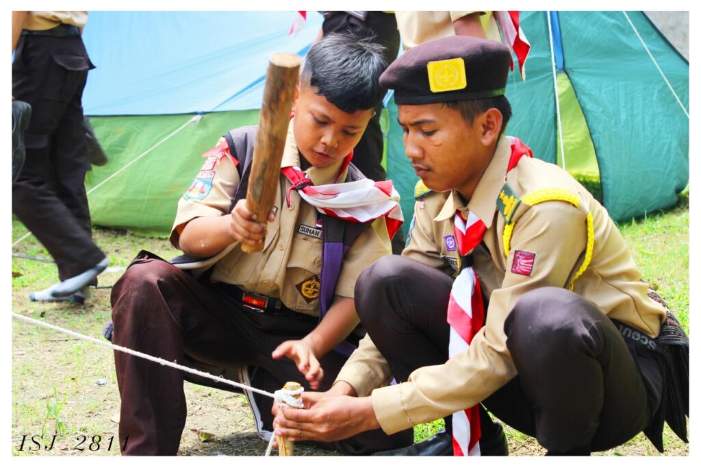 YPMS Kedaung Kota Tangerang Selatan melaksanakan Perkemahaan Akhir Semester