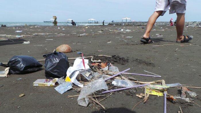 Jangan Menyesal Jika Lingkungan Kita Rusak oleh...