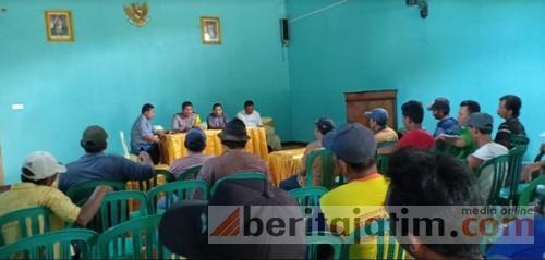 Warga Tolak Makam Tokoh Aliran Kepercayaan di Kediri