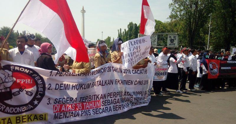Komisi X Harap Masalahan Guru Honorer Tuntas Tahun Ini
