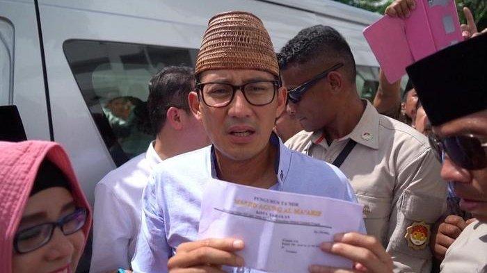 Sandiaga Uno Banjir Sumbangan Dana Kampanye Usai Sholat Jumat