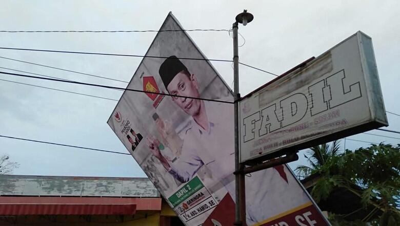 Caleg Gerindra Tersengat Listrik Saat Pasang Baliho, 2 Orang Tewas