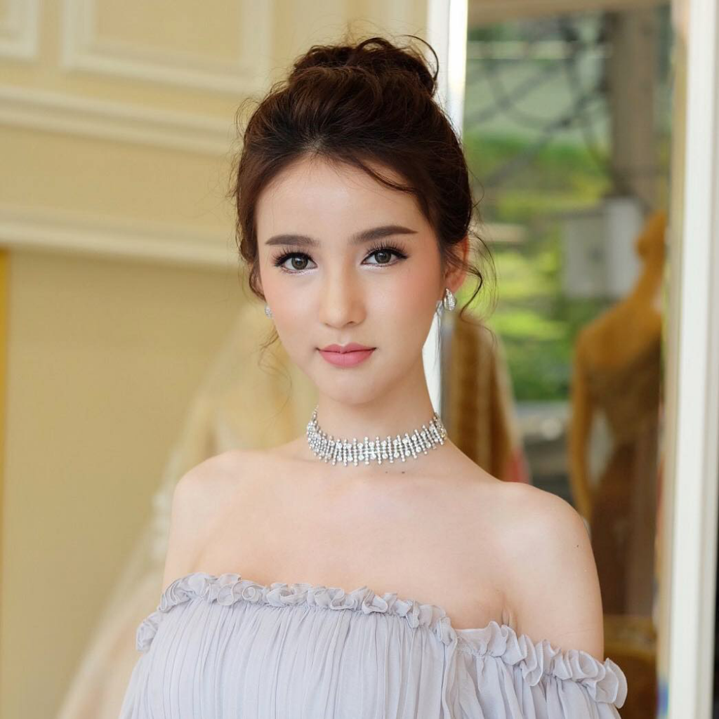 5 Ladyboy Cantik di Thailand, Yang Mana Paling Cantik Nih Menurut Para Agan .?