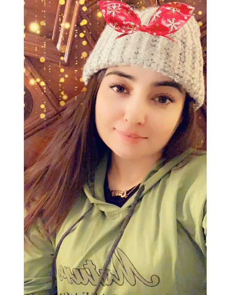 Gulpanra:penyanyi Pashtun yang sangat cantik bening gan bikin darah berdesir
