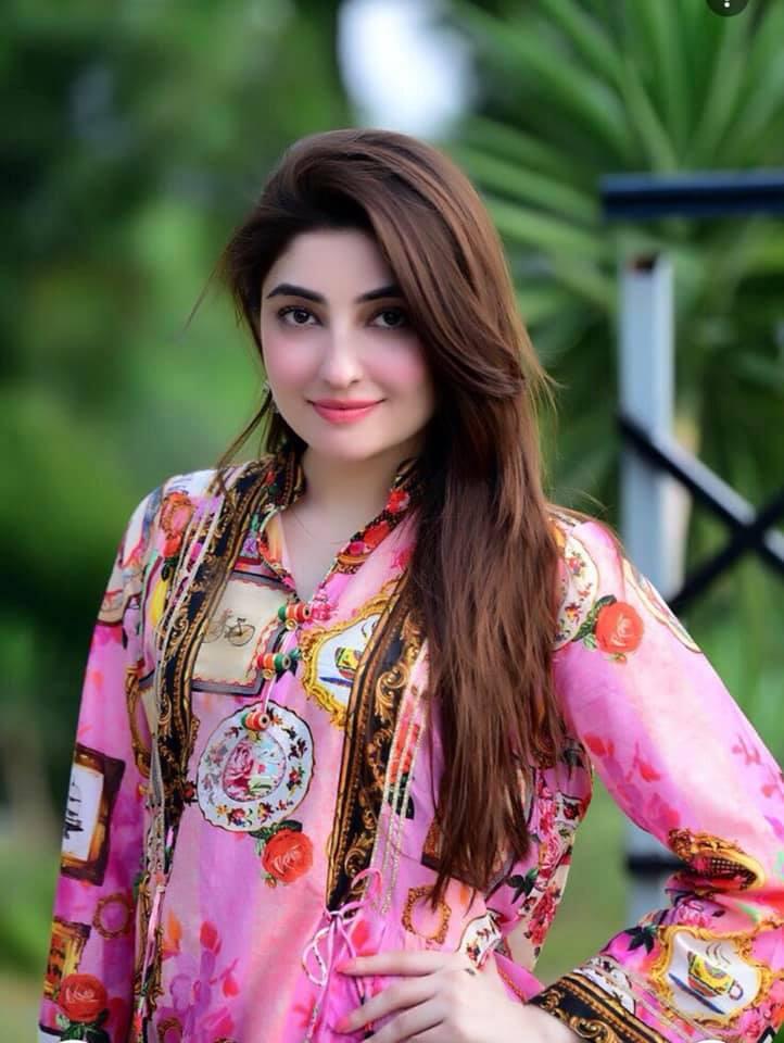Gul Panra Six Vedeo Com - Gulpanra:penyanyi Pashtun yang sangat cantik bening gan bikin darah  berdesir | KASKUS