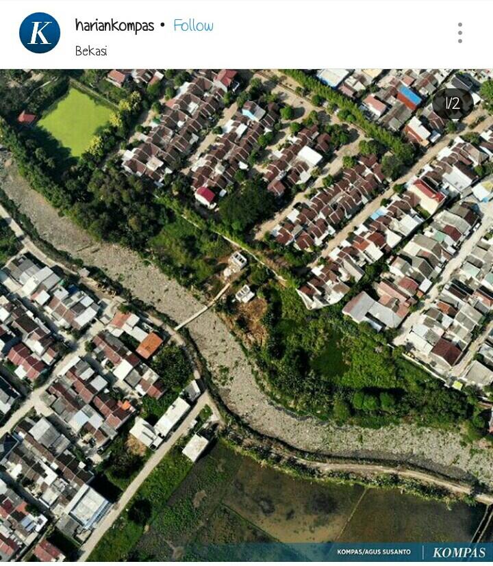 Tumpukan Sampah di Kali Pisang Batu Tarumajaya Bekasi Munculkan Daratan Baru
