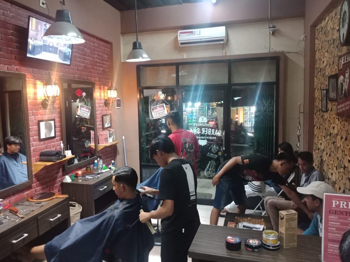 &#91;CILEDUG-TANGERANG&#93; Lowongan barberman di barbershop Ciledug, Tangerang