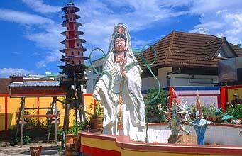 Mengenal Motif LGBT Dalam Mitologi Kuno