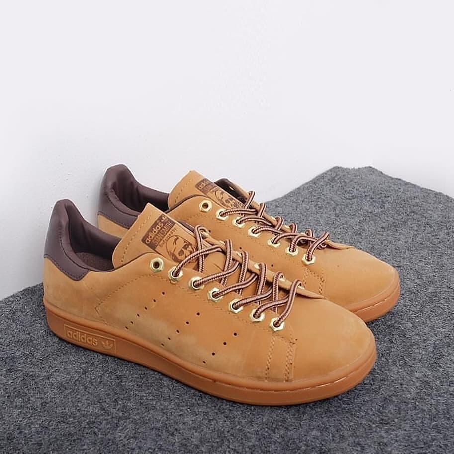 Ayo masih dibuka reseller/dropshipper sneakers, Harga Dijamin LEGIIITTT!!!!!