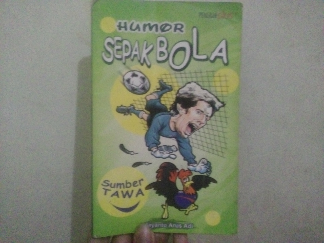 Humor Sepakbola - Buku yang (Pernah) Merecehkan Selera Jokes Era 2000an
