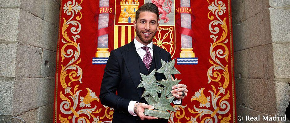 Sergio Ramos, menerima Penghargaan Tujuh Bintang dari Komunitas Madrid