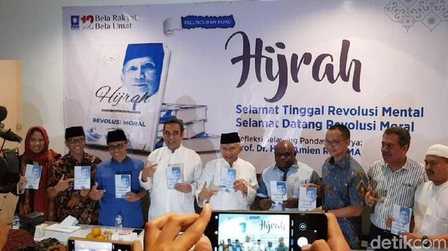 Amien Rais Luncurkan Buku Revolusi Moral: Revolusi Mental Jokowi Tak Jelas
