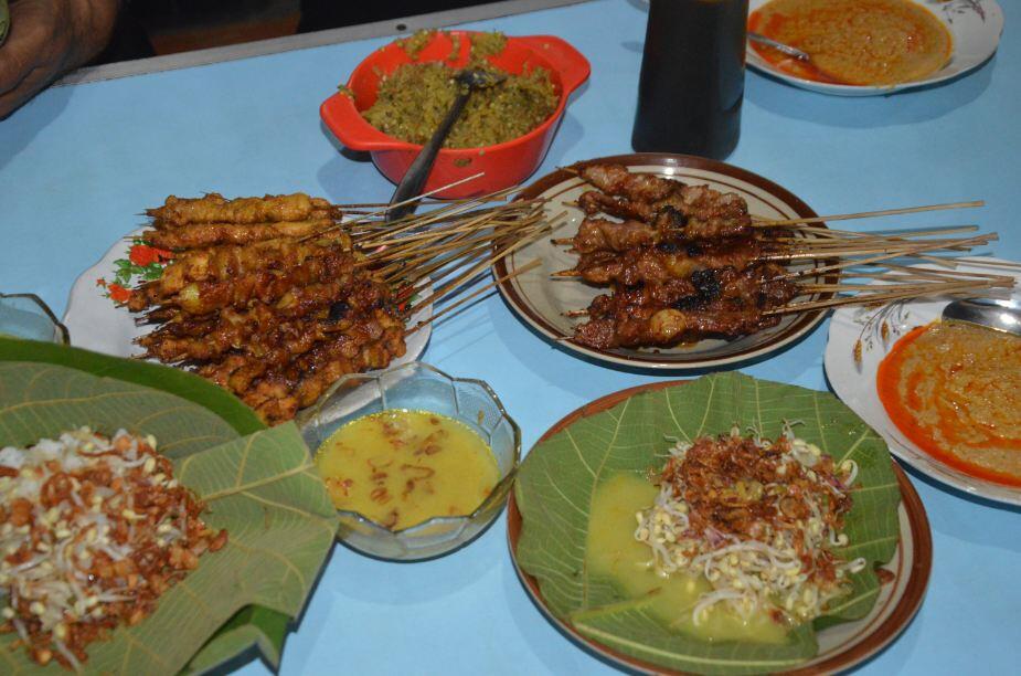 8 Sate Khas Nusantara yang Paling Populer, Mana Favoritmu?