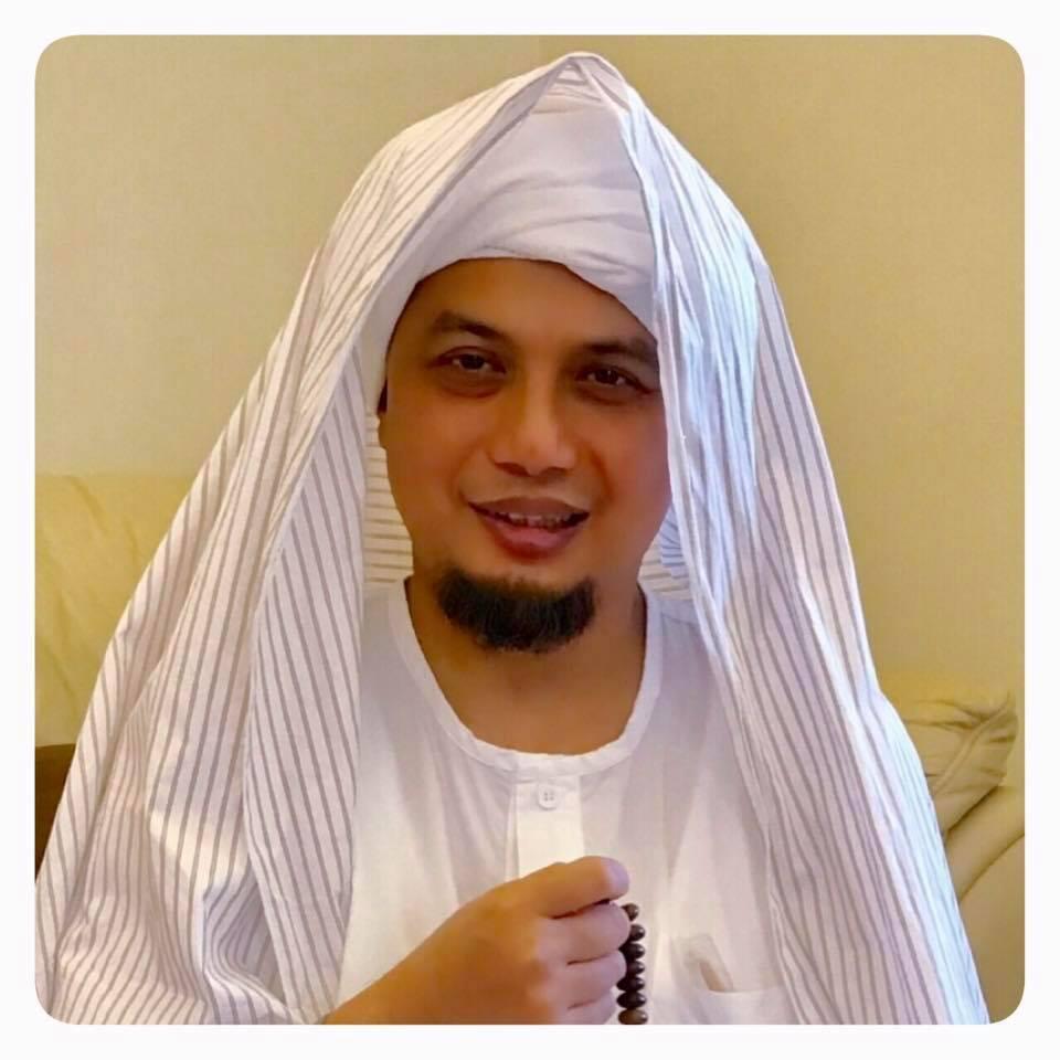 Ustaz Arifin Ilham Tulis Pesan Kematian di Facebook, Doa dan Tangis Pun Mengalir