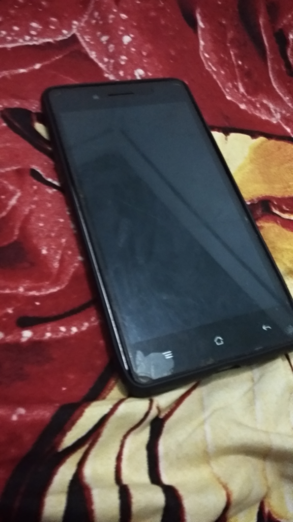 4 Kesalahan FATAL saat Charge Smartphone