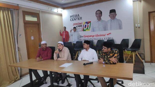 Beda Respons TKN Jokowi Vs BPN Prabow