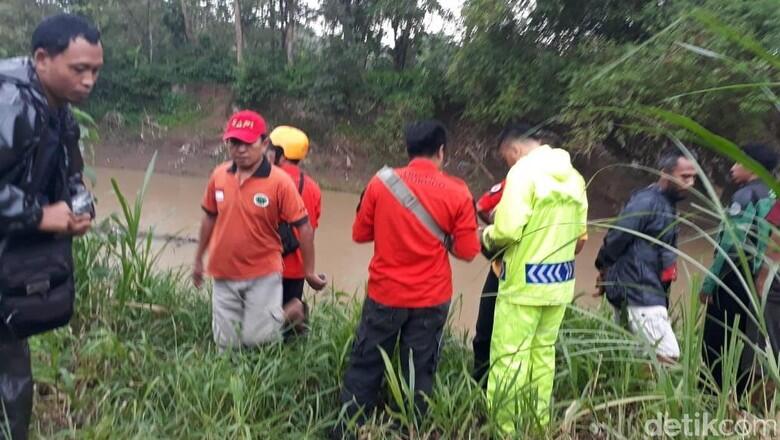 4 Santri di Ponorogo Tenggelam Terseret Arus, 1 Ditemukan Tewas