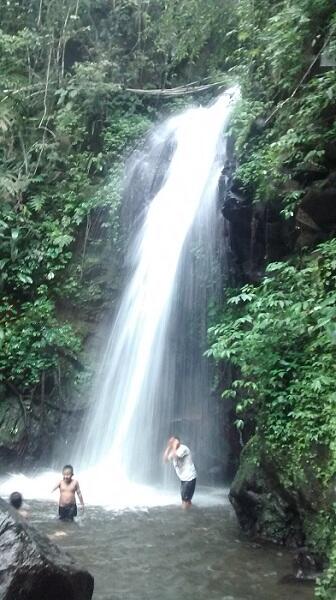 Trip to Curug Putri, Mata Air Dewi di Kaki Gunung Ciremai