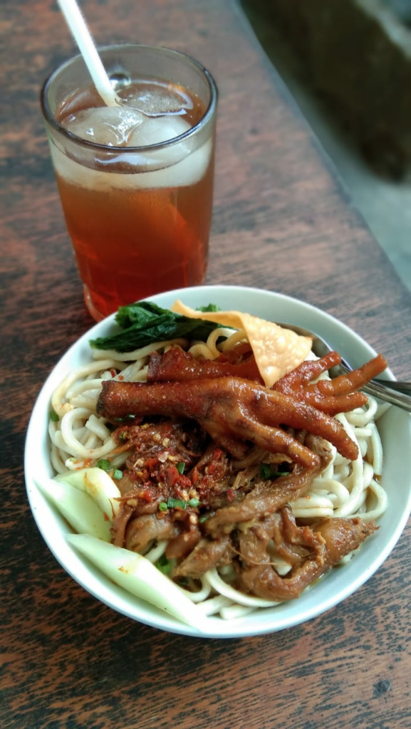 Mie Jamur Khas Jember, Makanan Murah Buat Kantong Pelajar