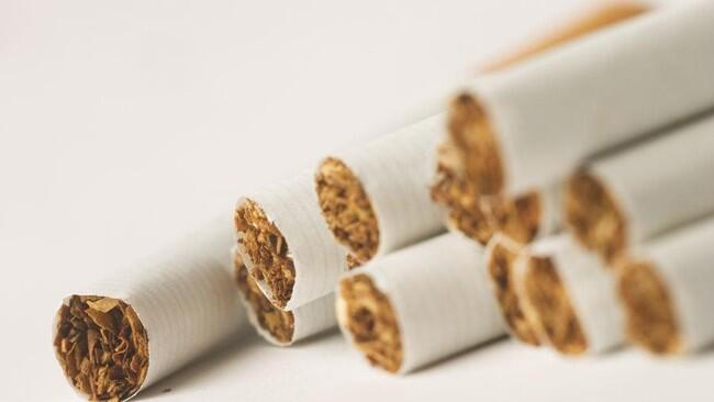 Rokok Jadi Salah Satu Sumber Kemiskinan Warga Sulut