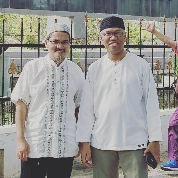 Jonru Foto Bareng Buni Yani&Tulis Harapan soal Presiden: Cukup Kami yang Jadi Korban