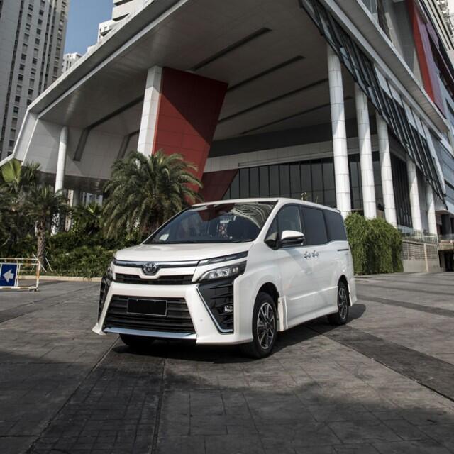 Review Mobil Toyota All New Voxy Terbaru
