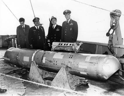 Hari ini dalam Sejarah: Kecelakaan Pesawat Pembawa Nuklir Hidrogen