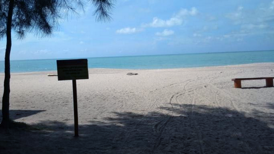 Keindahan Pantai Tikus di Bangka Belitung