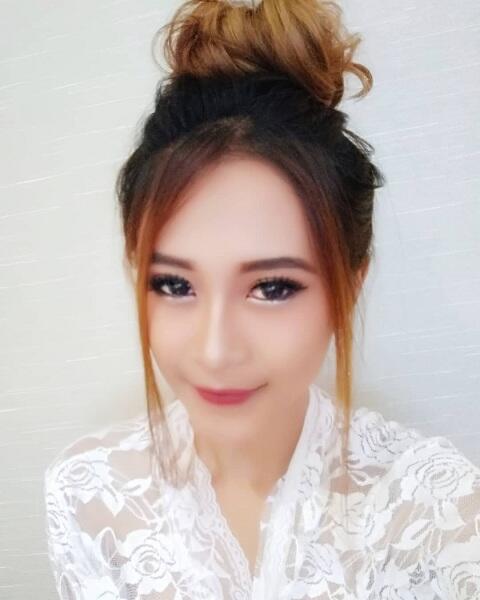 Inilah Wanita Wanita Cantik Indonesia Yang Berani Buka Bukaan Di Instagram Kaskus