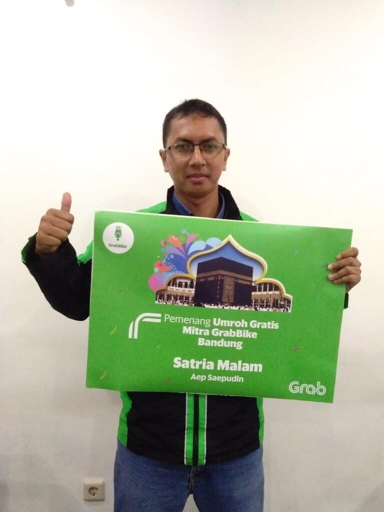Grab Hadiahkan Umrah Untuk Mitra Berprestasi