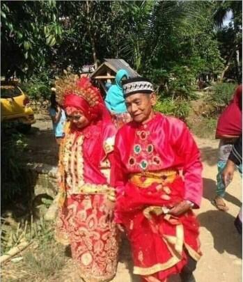 Suka yang ‘Besar’, Jadi Alasan Gadis Sulbar Ini Rela Dinikahi Kakek-kakek