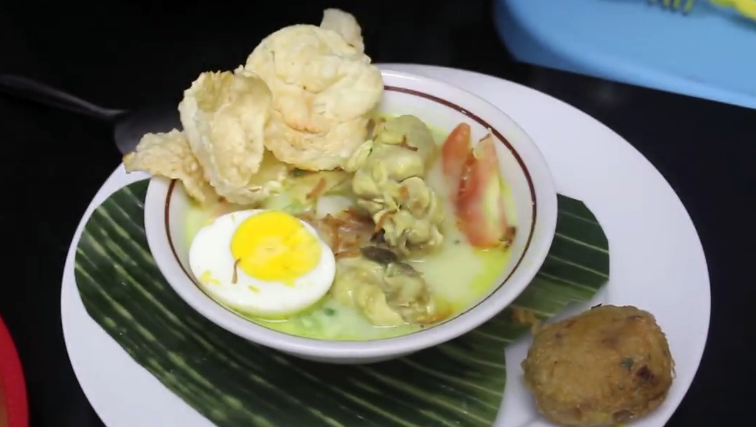 Yuk! Bikin Sendiri Soto Ayam Khas Betawi