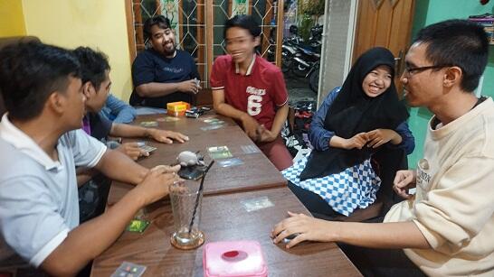 Social Party Games, Cara Mudah Akrab dengan Teman Baru
