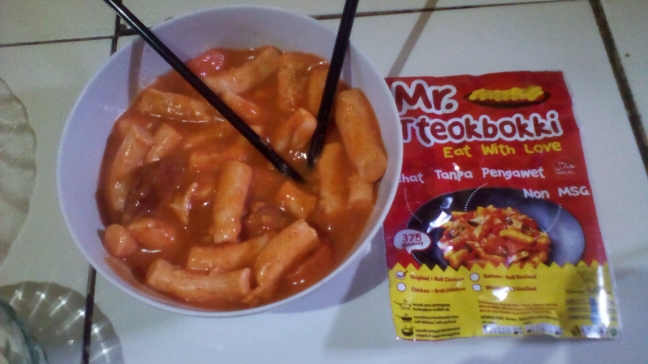 Makanan Korea Pedesnya Nampol 😅(seri#teokbOkki)