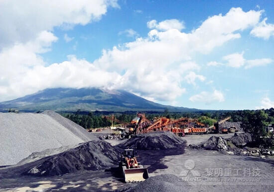 Reduce costs, improve productivity‘s sand and stone crusher