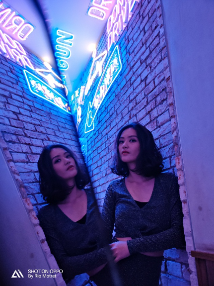 Ini Buktinya OOTD Malam Hari Lebih Kece dengan OPPO R17 Pro