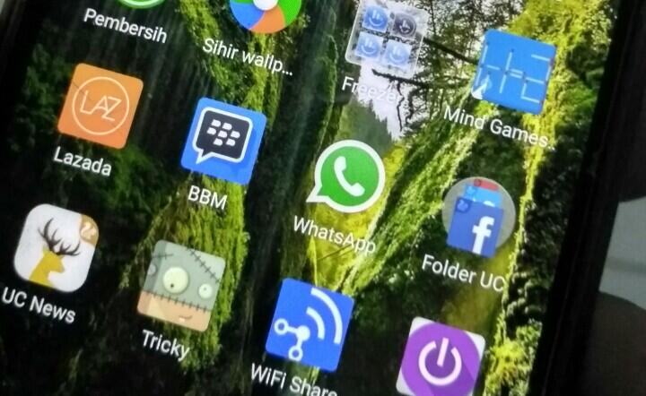 WhatsApp Web, Chat Mudah Tanpa Harus Menatap Layar Hape