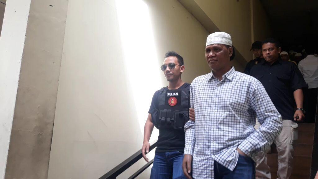 Hercules Tepis Rusak Kantor PT Nila Alam