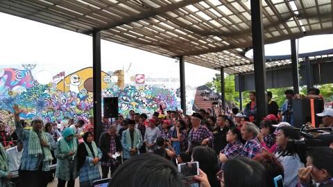 Pengurus Masjid Ikut Rayakan Kebebasan Ahok