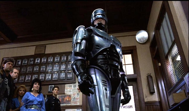 Selain Glass, Ini 14 Film Superhero Non Marvel & DC yang Juga Keren