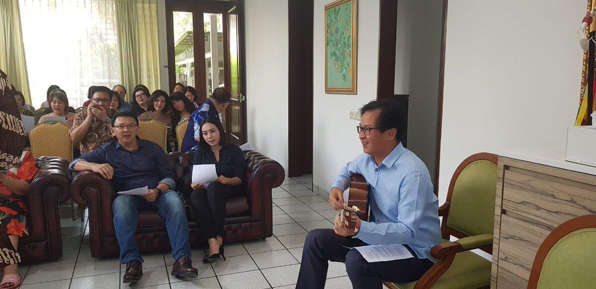 Foto Foto Terbaru Kebersamaan Ahok Dan Bripda Puput Nastiti Devi