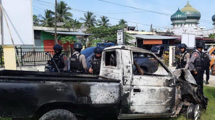 Pemilik Lembu Duel dengan Lima Pencuri di Bak Mobil yang Sedang Melaju