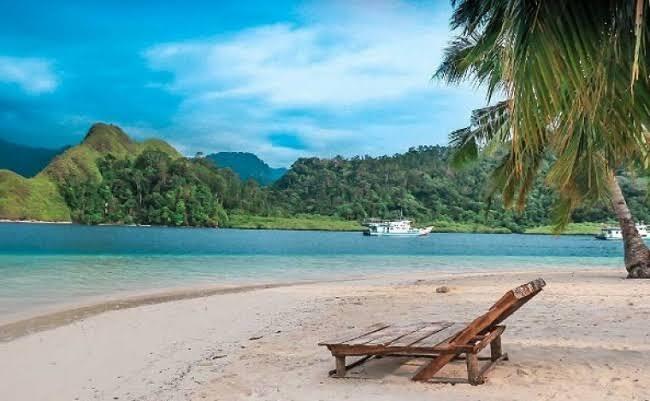 Pulau-Pulau Yang Indah Dan Cantik Di Indonesia (Selain Bali &amp; Raja Ampat)