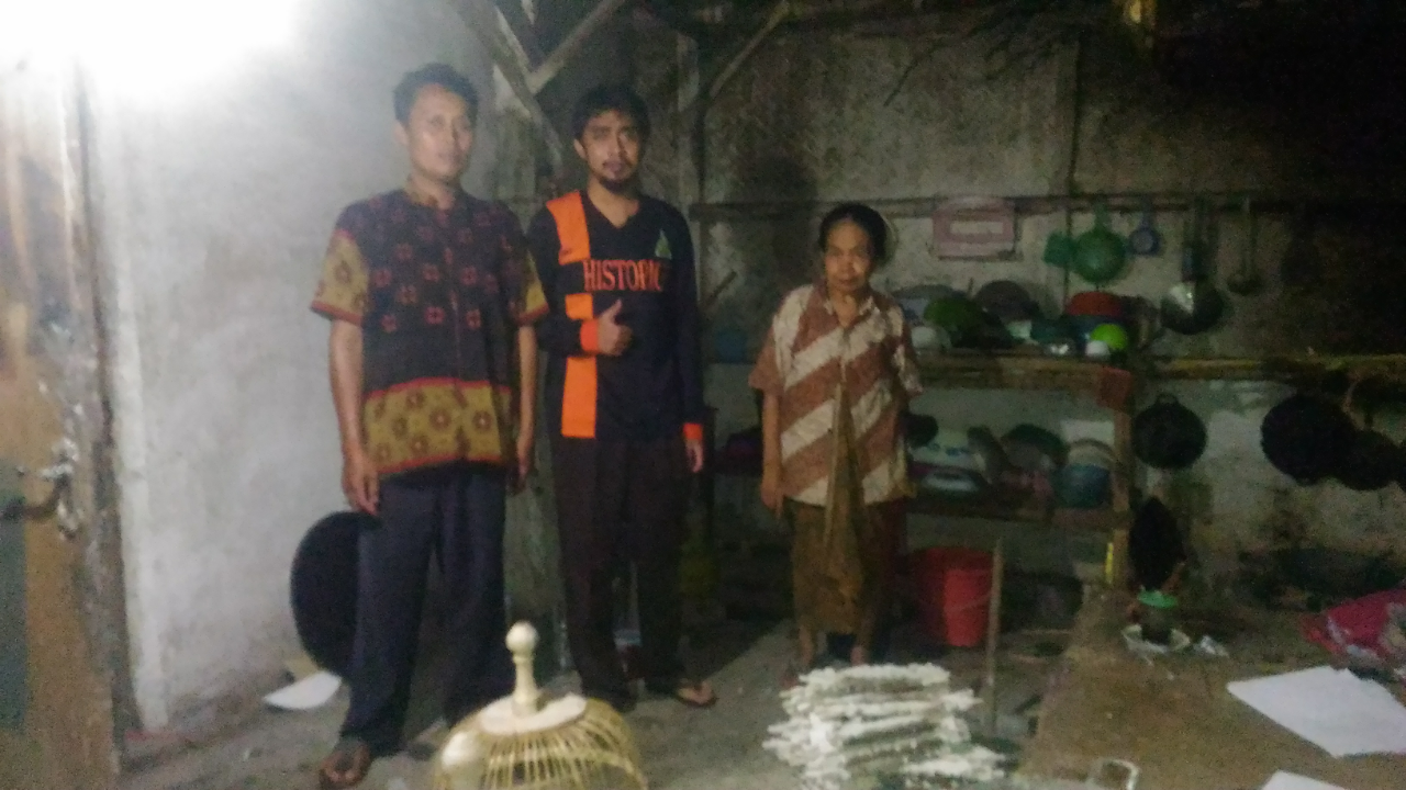 Sangkar Burung Yang Bisa Membawaku Sampai Sarjana
