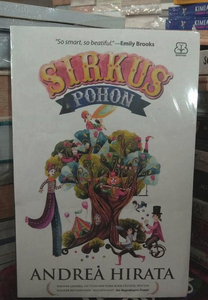 &#91;Book Review&#93; Sirkus Pohon by Andrea Hirata