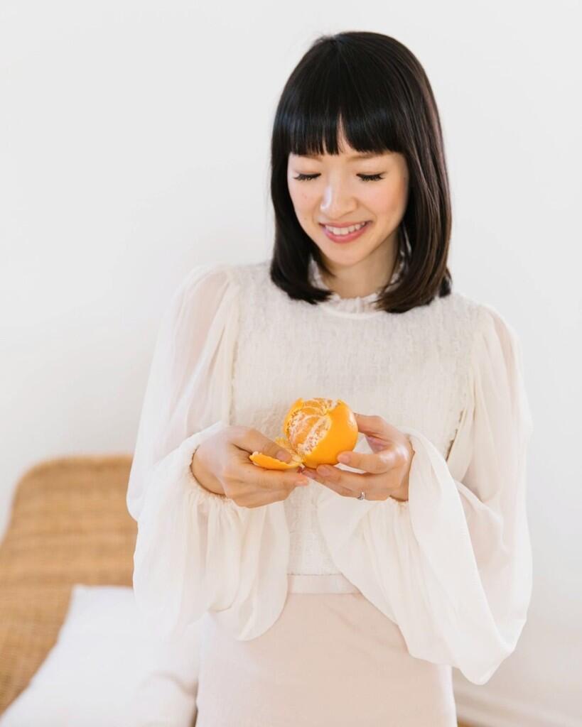 Mengintip Kecantikan Marie Kondo, Cewek Jepang Yang Suka Bersih-Bersih!