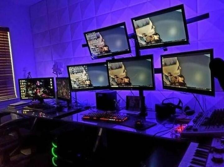 Beberapa Setup PC Keren dan Unik Menurut Ane