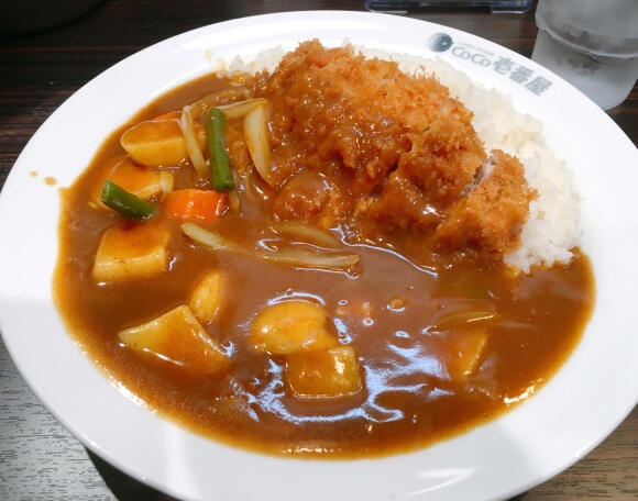 Biar Badan Hangat, Yuk, Makan Nasi Kari Jepang di Tempat Ini!